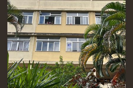 Apartamento para alugar com 60m², 2 quartos e 1 vagaPlaca