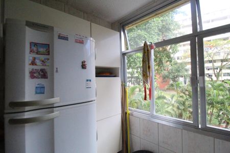 Apartamento para alugar com 60m², 2 quartos e 1 vagaÁrea de serviço