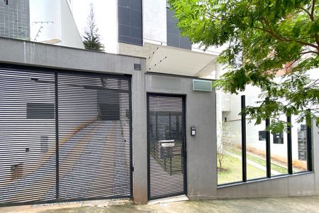 Apartamento à venda com 180m², 2 quartos e 2 vagasFachada