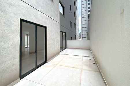 Area privativa de apartamento à venda com 2 quartos, 180m² em Carmo, Belo Horizonte