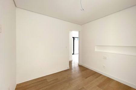 Apartamento à venda com 180m², 2 quartos e 2 vagasSuite 2