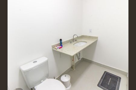 Apartamento para alugar com 50m², 2 quartos e sem vagaBanheiro