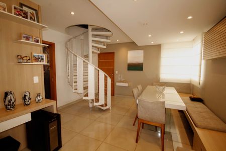 Apartamento à venda com 155m², 3 quartos e 2 vagasSala