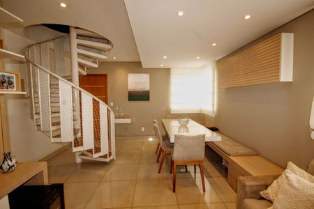 Apartamento à venda com 155m², 3 quartos e 2 vagasSala