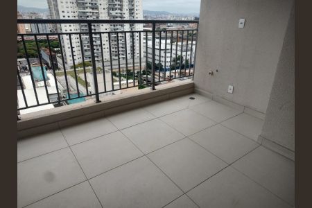 Apartamento à venda com 84m², 2 quartos e 1 vagaVaranda