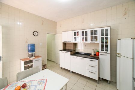 Casa à venda com 240m², 3 quartos e 3 vagasCozinha