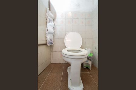 Casa à venda com 240m², 3 quartos e 3 vagasBanheiro 2