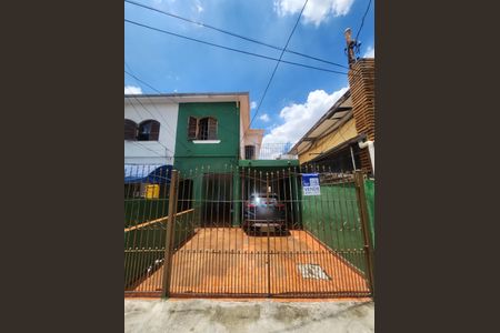 Casa à venda com 240m², 3 quartos e 3 vagasFachada