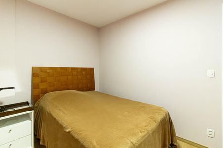 Apartamento para alugar com 55m², 2 quartos e 1 vaga Apartamento para alugar com 55m², 2 quartos e 1 vagaQuarto 2