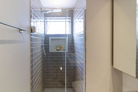 Apartamento para alugar com 55m², 2 quartos e 1 vaga Apartamento para alugar com 55m², 2 quartos e 1 vagaBanheiro