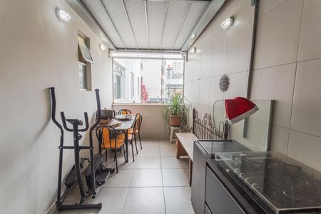 Apartamento à venda com 149m², 3 quartos e 2 vagas Apartamento à venda com 149m², 3 quartos e 2 vagasEspaço Gourmet/Churrasqueira