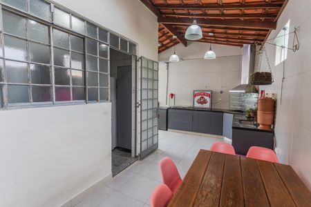 Apartamento à venda com 149m², 3 quartos e 2 vagas Apartamento à venda com 149m², 3 quartos e 2 vagasEspaço Gourmet/Churrasqueira