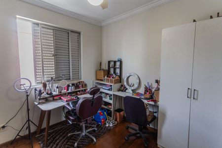 Apartamento à venda com 149m², 3 quartos e 2 vagas Apartamento à venda com 149m², 3 quartos e 2 vagasQuarto 3