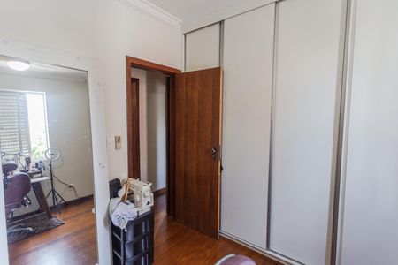 Apartamento à venda com 149m², 3 quartos e 2 vagas Apartamento à venda com 149m², 3 quartos e 2 vagasQuarto 3