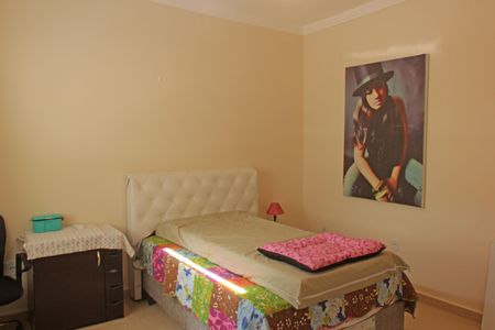 Casa para alugar com 160m², 4 quartos e 1 vaga