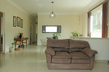 Casa para alugar com 160m², 4 quartos e 1 vaga