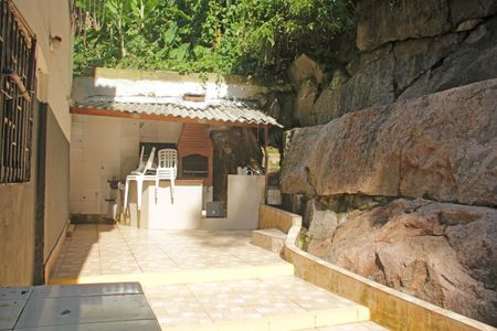 Casa para alugar com 160m², 4 quartos e 1 vaga