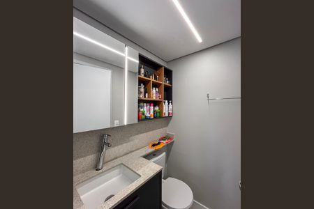 Apartamento à venda com 72m², 2 quartos e 1 vagaBanheiro da Suíte 2