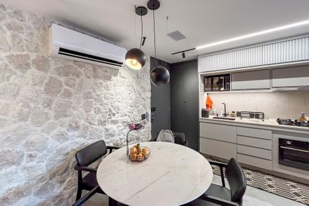 Apartamento à venda com 72m², 2 quartos e 1 vagaSala de Jantar