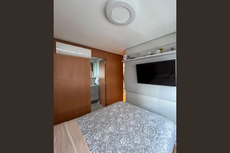 Apartamento à venda com 72m², 2 quartos e 1 vagaSuite 1