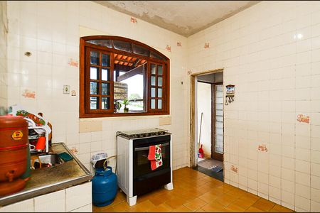 Casa à venda com 360m², 3 quartos e 5 vagasCozinha