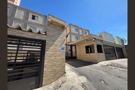 Apartamento à venda com 55m², 2 quartos e 1 vagaFachada e Portaria 