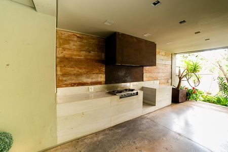 Casa à venda com 604m², 8 quartos e 10 vagasVaranda gourmet