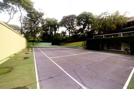 Casa à venda com 604m², 8 quartos e 10 vagasQuadra de tênis