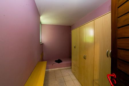 Casa à venda com 604m², 8 quartos e 10 vagasQuarto de Serviço