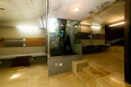 Casa à venda com 604m², 8 quartos e 10 vagasEscritório