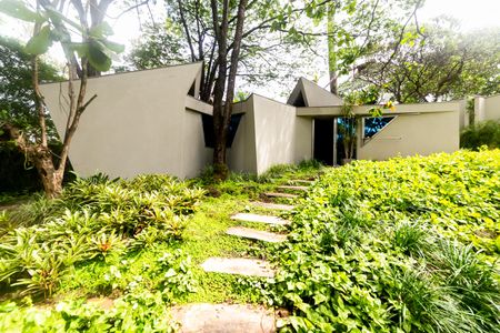 Casa à venda com 604m², 8 quartos e 10 vagasEscritório