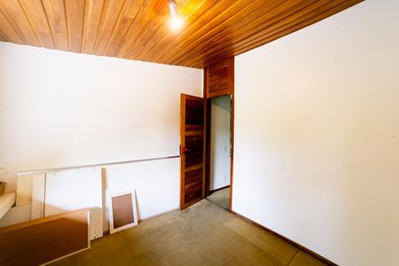 Casa à venda com 604m², 8 quartos e 10 vagasQuarto 3