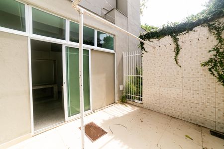 Casa à venda com 604m², 8 quartos e 10 vagasÁrea de Serviço