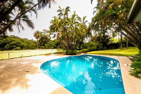 Casa à venda com 604m², 8 quartos e 10 vagasPiscina