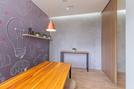 Apartamento à venda com 84m², 2 quartos e 1 vagaÁrea comum