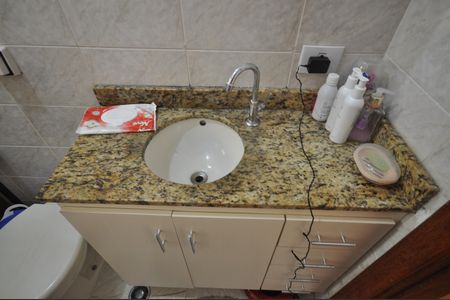 Casa à venda com 125m², 3 quartos e 2 vagasBanheiro Social