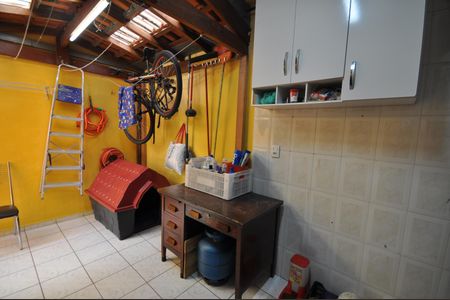 Casa à venda com 125m², 3 quartos e 2 vagasÁrea de Serviço