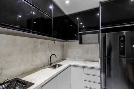 Apartamento para alugar com 45m², 2 quartos e 1 vaga Apartamento para alugar com 45m², 2 quartos e 1 vagaCozinha