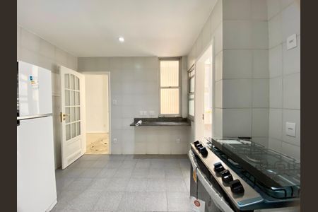 Apartamento para alugar com 147m², 3 quartos e 1 vagaCozinha
