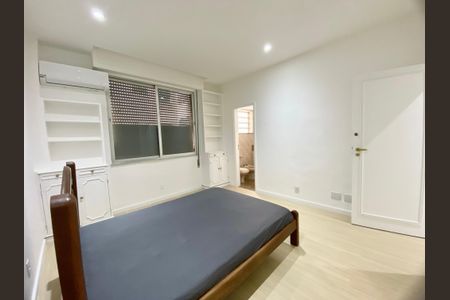 Apartamento para alugar com 147m², 3 quartos e 1 vagaSuite