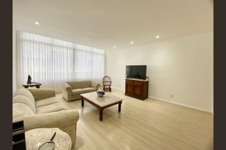 Apartamento para alugar com 147m², 3 quartos e 1 vagaSala 