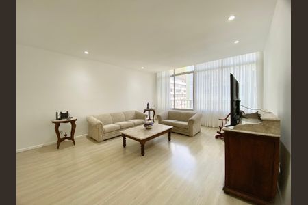 Apartamento para alugar com 147m², 3 quartos e 1 vagaSala 