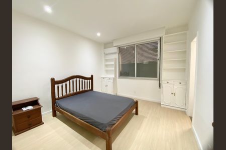 Apartamento para alugar com 147m², 3 quartos e 1 vagaSuite 