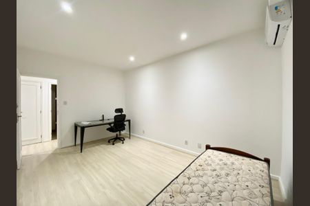 Apartamento para alugar com 147m², 3 quartos e 1 vagaQuarto 1