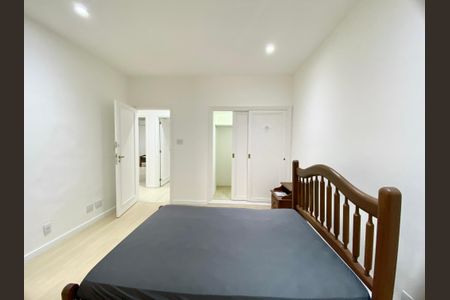 Apartamento para alugar com 147m², 3 quartos e 1 vagaSuite 