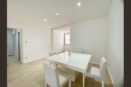 Apartamento para alugar com 147m², 3 quartos e 1 vagaSala 