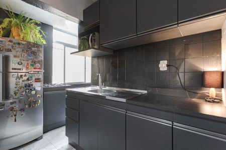 Apartamento à venda com 66m², 2 quartos e sem vagaCozinha