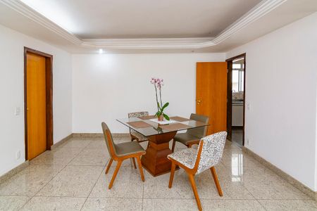 Sala de apartamento à venda com 3 quartos, 130m² em Buritis, Belo Horizonte