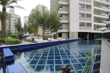 Apartamento à venda com 151m², 3 quartos e 2 vagasÁrea Comum - Piscina