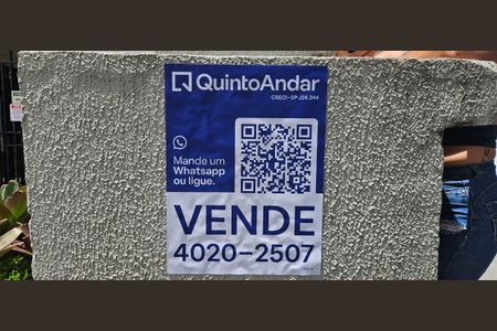 Apartamento à venda com 34m², 2 quartos e sem vaga Apartamento à venda com 34m², 2 quartos e sem vagaPlaca instalada na fachada do condomínio - Código da placa IYJT-51